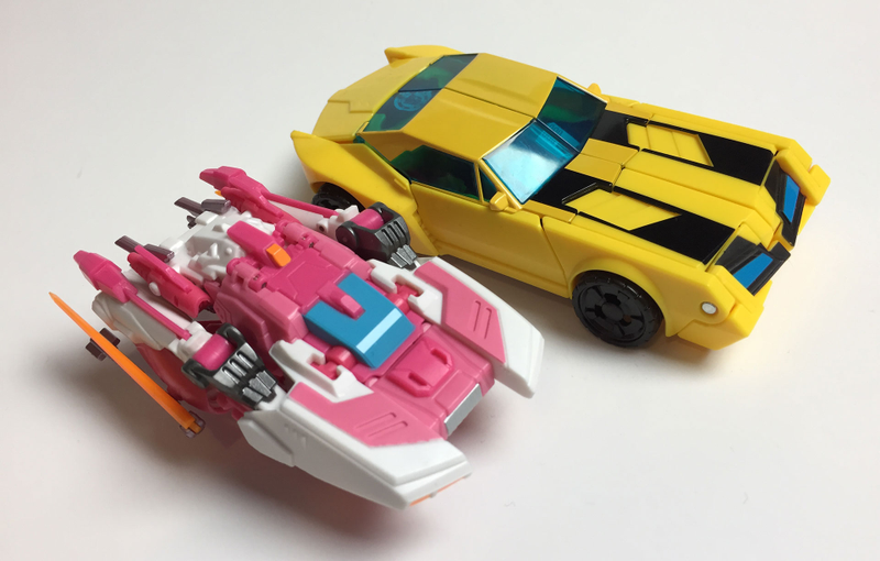 Illustration for article titled My First Third-Party Transformer Is A Complicated Woman